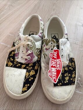 Unique Vans Patchwork Floral Lace-Up Sneakers in White, Black, Gold